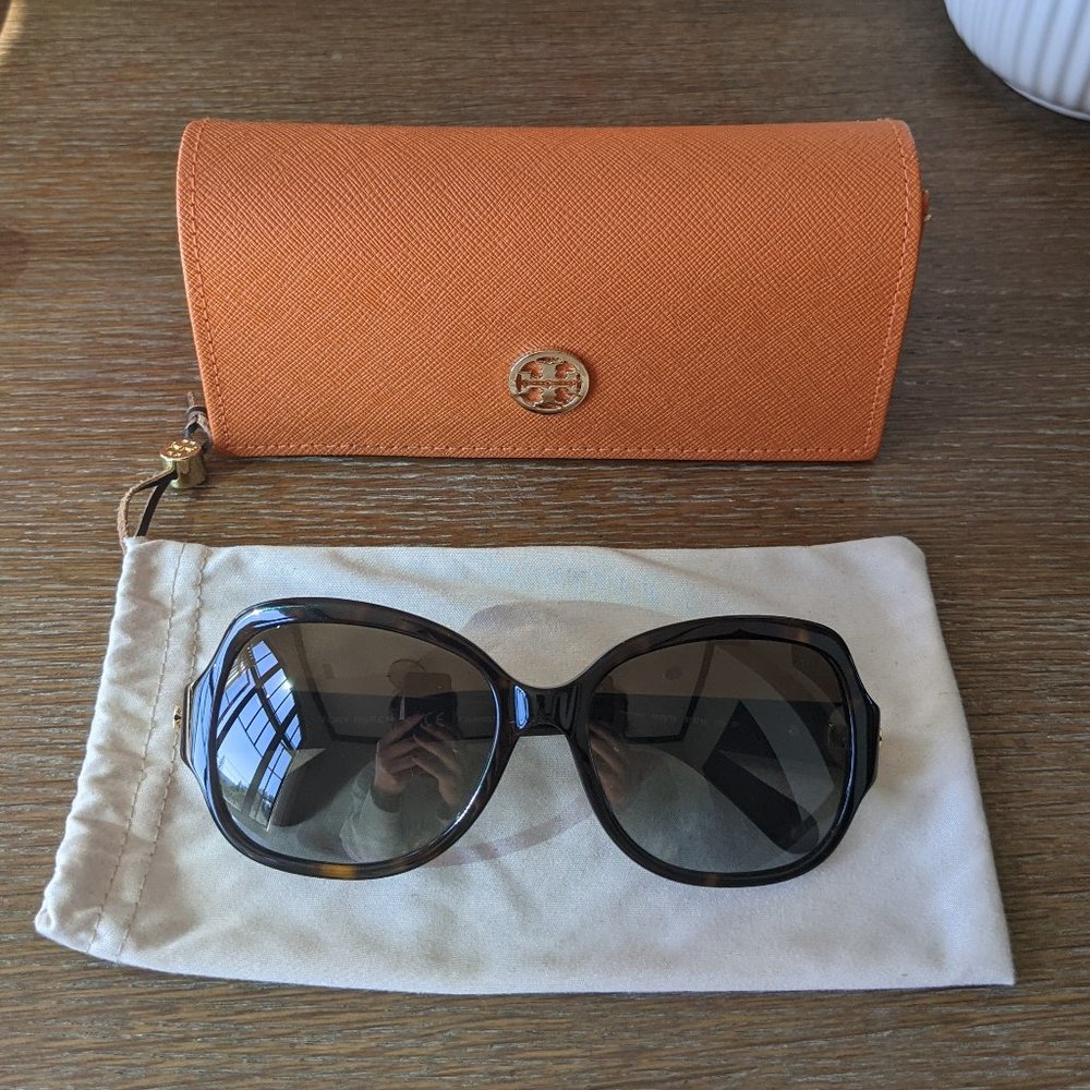 Tory Burch TY 7059 Polarized Sunglasses